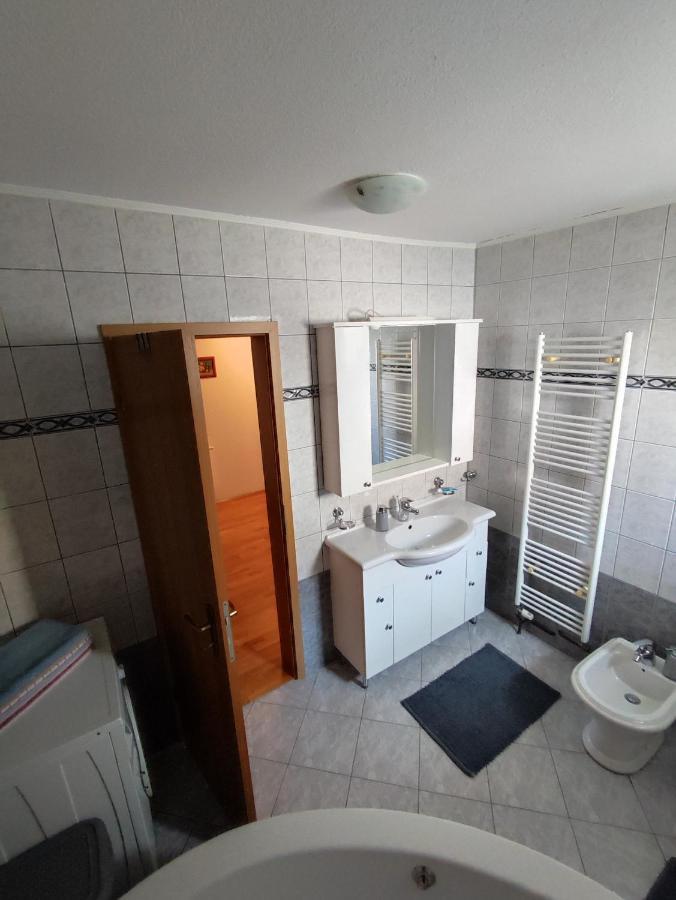 Barisic Apartamento Livno Exterior foto